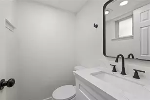 1107 Progreso Dr, Houston, TX 77038 - Photo 12