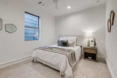 1012 E 26th Street, Houston, TX 77009 - Photo 32