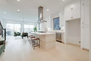 1012 E 26th St, Houston, TX 77009 - Photo 6