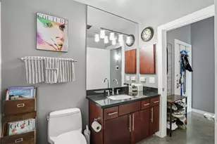 2000 Bagby St, Houston, TX 77002 - Photo 16