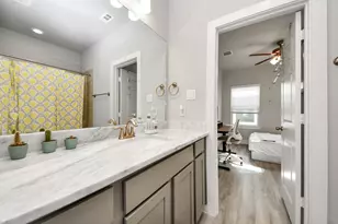 9017 Lonestar Creekbend Ln, Houston, TX 77080 - Photo 24