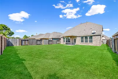 20311 Aspen Manor Lane, Cypress, TX 77433 - Photo 32