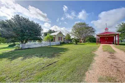 5850 Trackside Road, Chappell Hill, TX 77426 - Photo 24