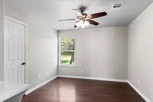 3131 County Rd 81, Rosharon, TX 77583 - Photo 8