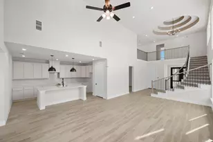 7903 Clover Gully Ln, Katy, TX 77493 - Photo 4