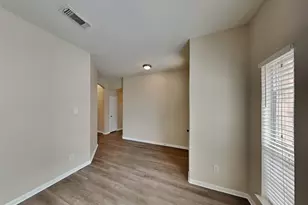 12038 Green Butte Ct, Houston, TX 77044 - Photo 6
