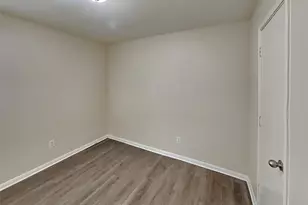 12038 Green Butte Ct, Houston, TX 77044 - Photo 16