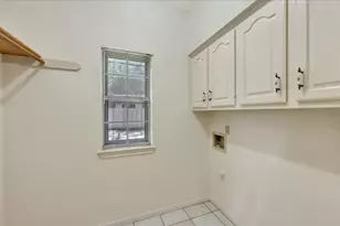 11919 Mighty Redwood Dr, Pasadena, TX 77059 - Photo 12