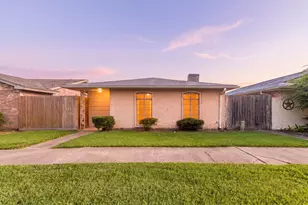 13141 High Star Dr, Houston, TX 77072 - Photo 2