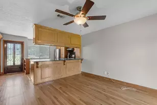 10319 Dunvegan Way, Houston, TX 77013 - Photo 6