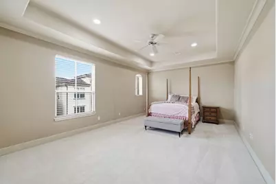 15 Laurelwood Drive, Houston, TX 77058 - Photo 18
