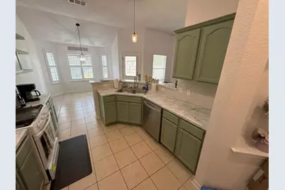 5003 Daymon Court, Hutto, TX 78634 - Photo 10