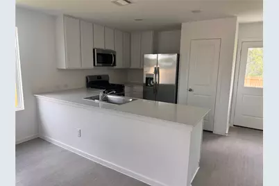 25668 Rose Creek Drive, Cleveland, TX 77328 - Photo 6