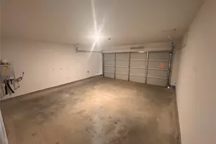 25668 Rose Creek Dr, Cleveland, TX 77328 - Photo 18