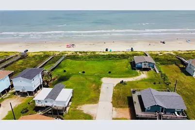 102 Nesmith Place, Surfside Beach, TX 77541 - Photo 1
