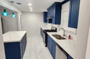 4921 Nina Lee Ln, Houston, TX 77092 - Photo 12