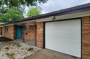 4921 Nina Lee Ln, Houston, TX 77092 - Photo 4