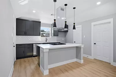 7606 Ilex Street, Houston, TX 77012 - Photo 6