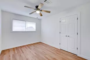 408 N 36th St, Nederland, TX 77627 - Photo 28