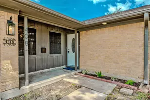 408 N 36th St, Nederland, TX 77627 - Photo 8