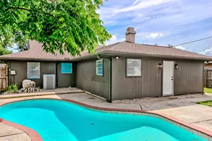 408 N 36th St, Nederland, TX 77627 - Photo 42