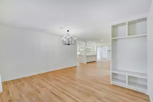 408 N 36th St, Nederland, TX 77627 - Photo 10