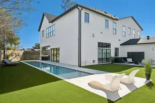 4002 Meadow Lake Ln, Houston, TX 77027 - Photo 44