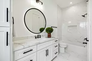 4002 Meadow Lake Ln, Houston, TX 77027 - Photo 30