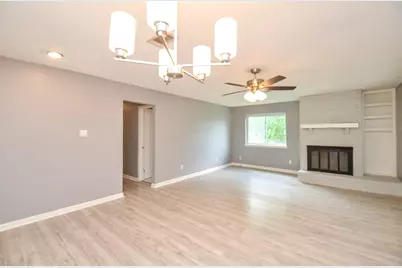 12791 Lake Conroe Hills Drive, Willis, TX 77318 - Photo 2