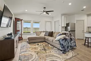 1219 Minerals Ln, Rosharon, TX 77583 - Photo 4