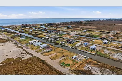 1125 Paisley Street, Gilchrist, TX 77617 - Photo 16