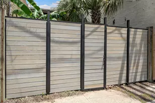 2213 Postoffice, Galveston, TX 77550 - Photo 10