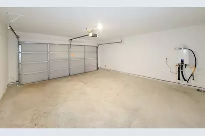 15671 Plum Brook Drive, Conroe, TX 77303 - Photo 34