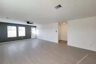 15671 Plum Brk Dr, Conroe, TX 77303 - Photo 18