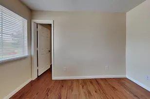 12015 Becca Crossing Way, Houston, TX 77067 - Photo 10