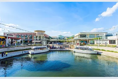 186 N Valley Oaks Circle, The Woodlands, TX 77382 - Photo 38