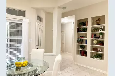 186 N Valley Oaks Circle, The Woodlands, TX 77382 - Photo 12