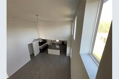 8039 Brooks Crossing, Baytown, TX 77521 - Photo 10