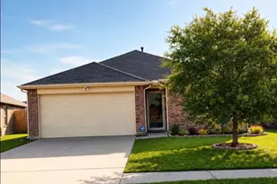 20033 Root River Dr, New Caney, TX 77357 - Photo 2