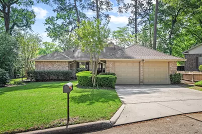 112 Quiet Wind Drive, Conroe, TX 77356 - Photo 2