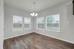 12357 Lake Conroe Hills Dr, Willis, TX 77318 - Photo 10