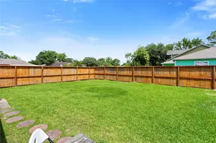 1311 Gary Ave, Pasadena, TX 77502 - Photo 12