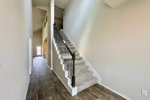 5410 Pembrokeshire Cir, Katy, TX 77449 - Photo 2