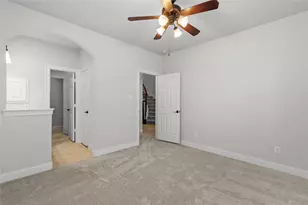 22 N Millsap Cir, The Woodlands, TX 77382 - Photo 30