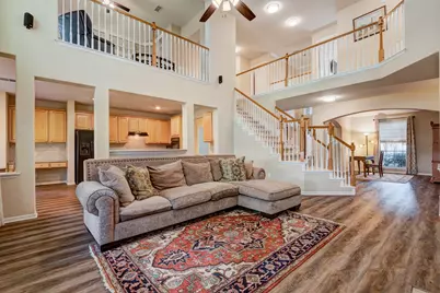 78 E Evangeline Oaks Circle, The Woodlands, TX 77384 - Photo 12