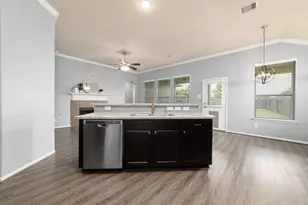 221 Country Crossing Cir, Magnolia, TX 77354 - Photo 8