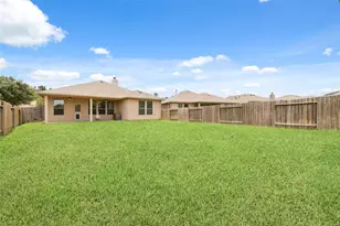 221 Country Crossing Cir, Magnolia, TX 77354 - Photo 24