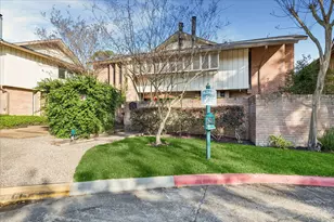 6304 Crab Orchard Rd, Houston, TX 77057 - Photo 2