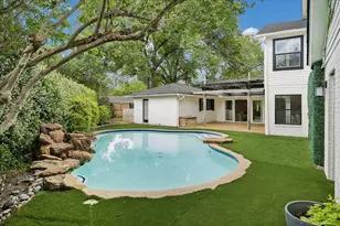 7910 Del Monte Dr, Houston, TX 77063 - Photo 2