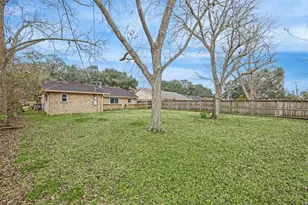 103 Brigadoon Ln, Friendswood, TX 77546 - Photo 18